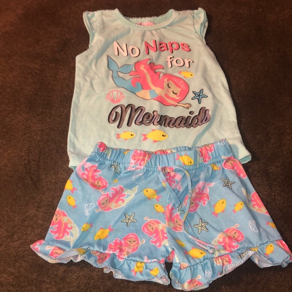 Girls summer pjs - Picture 1 of 1
